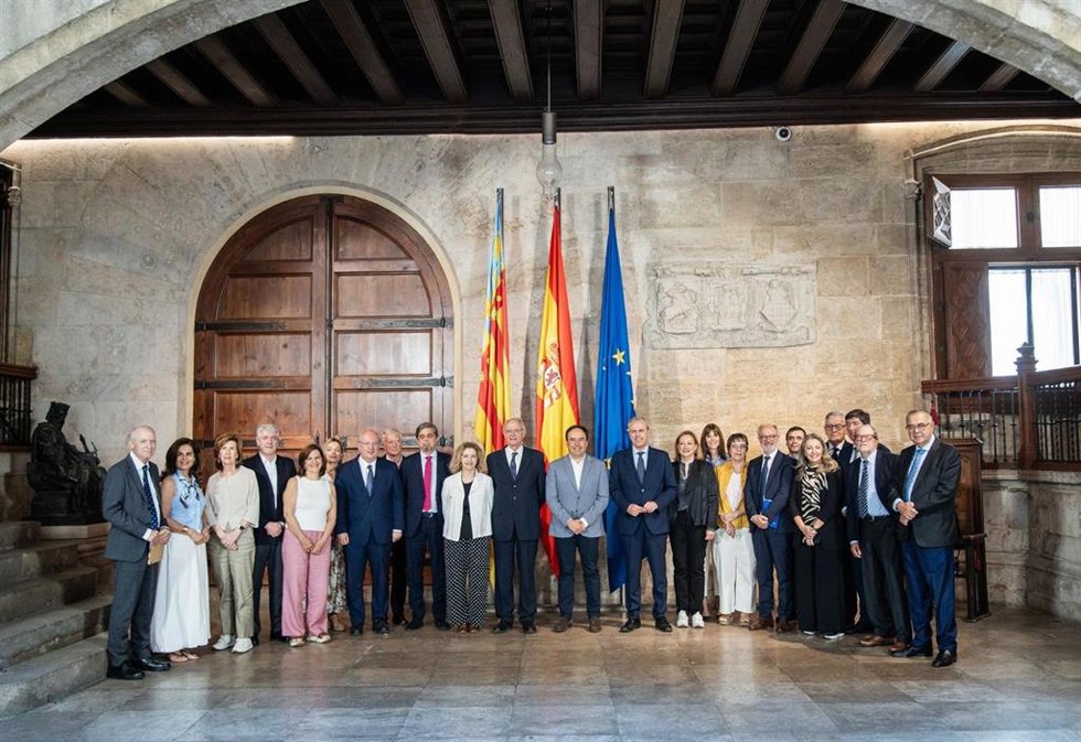 Encuentro Anual de los CES en València, junto al presidente de la Generalitat, Juanfran Pérez Llorca