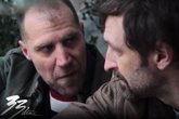 Foto: Julián Villagrán y J. Manuel Poga escapan de prisión en el tráiler de 33 días, primera serie de ficción de Carles Porta