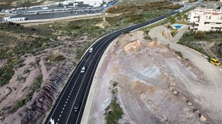 Archivo - Carretera A-370 en el tramo que conecta Los Gallardos y Garrucha (Almería).