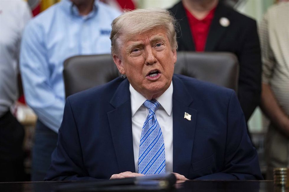 El presidente de EEUU, Donald Trump, en declaraciones desde el Despacho Oval.