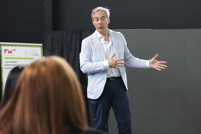 Archivo - El arquitecto Paolo Mauri dando una masterclass en la pasada edición de la FMY
