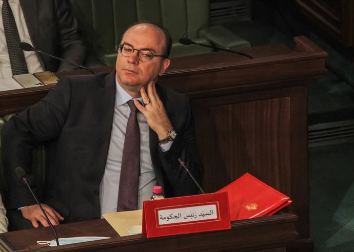 Archivo - June 25, 2020, Tunis, Tunisia: Tunisian Prime Minister Elyes Fakhfekh announces his resignation..The Islamist party Ennahdha has withdrawn its trust from the Fakhfakh government. The resignation of the head of government, Elyes Fakhfakh, or the 