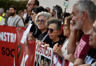Archivo - Arxiu - Imatge d'arxiu d'una manifestació per la dana a Catarroja