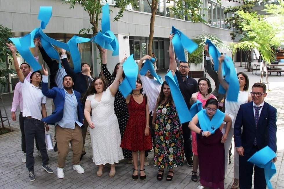 Imagen de la graduación de los estudiantes de UniversUS.