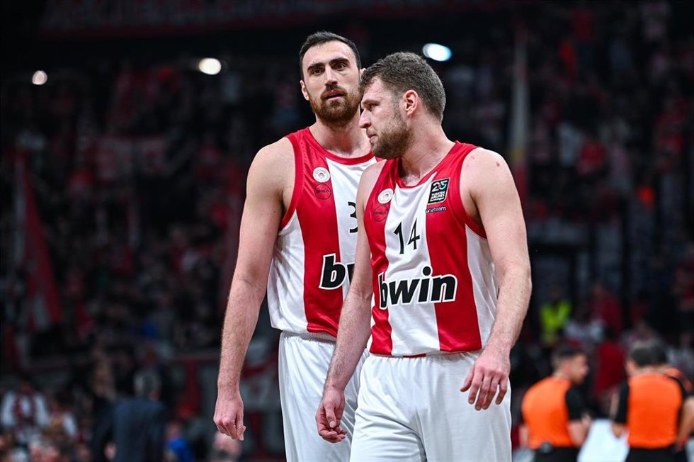 Archivo - Nikola Milutinov y Aleksander Vezenkov, Olympiacos