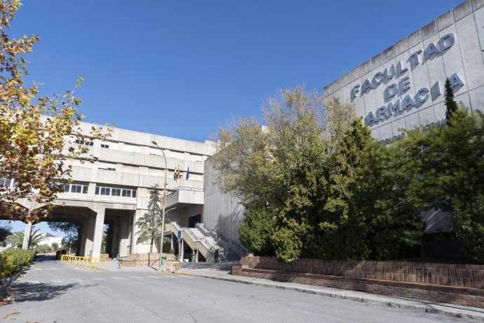 Facultad de Farmacia de la UGR.