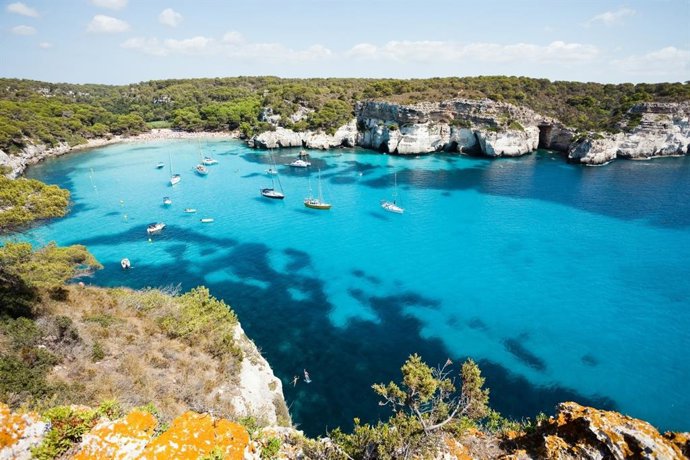 Imagen aérea de la costa de Baleares.