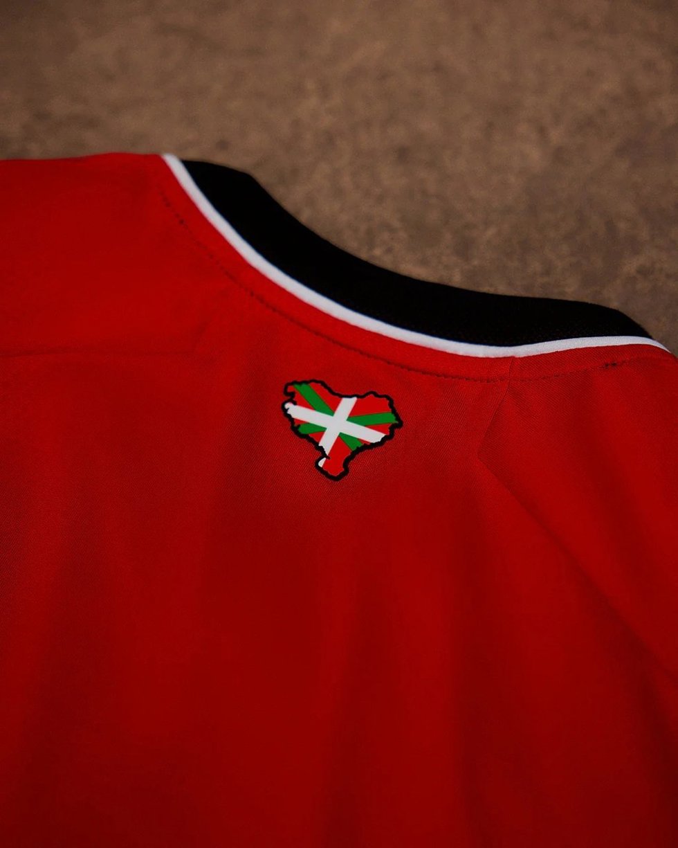 La nueva camiseta del Athletic Club de Bilbao para la temporada 2026-2027.