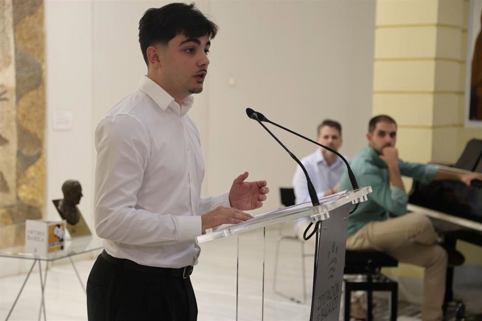 El historiador Fernando Pérez López, durante el acto de entrega del Premio Arturo Barea de Investigación Cultural que le ha concedido la Diputación de Badajoz,a 22 de mayo de 2026, en Badajoz.