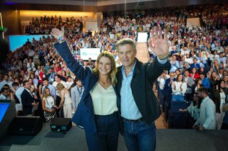 El líder del PP, Alberto Núñéz Feijóo, interviene en el congreso del PP de Baleares junto a su presidenta, Marga Prohens