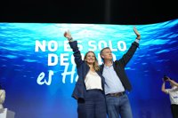 Feijóo se compromete a endurecer la política migratoria si llega al Gobierno: "Quien venga a delinquir será expulsado"