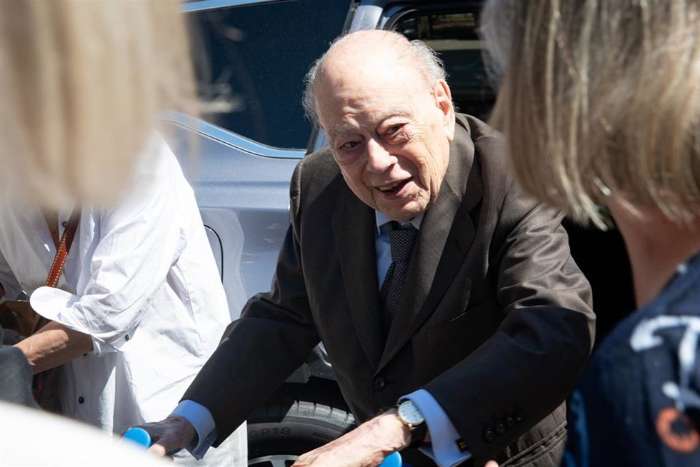 El expresidente de la Generalitat de Cataluña, Jordi Pujol, asiste a la inauguración de la plaza Ricard Masó, a 23 de mayo de 2026, en Girona, Catalunya (España).