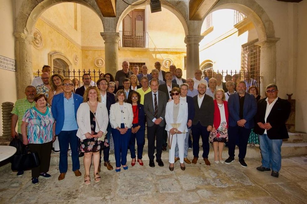 El conseller Ramon Espadaler en un encuentro con jueces de paz de Tarragona y Terres de l'Ebre en Vinebre (Tarragona)