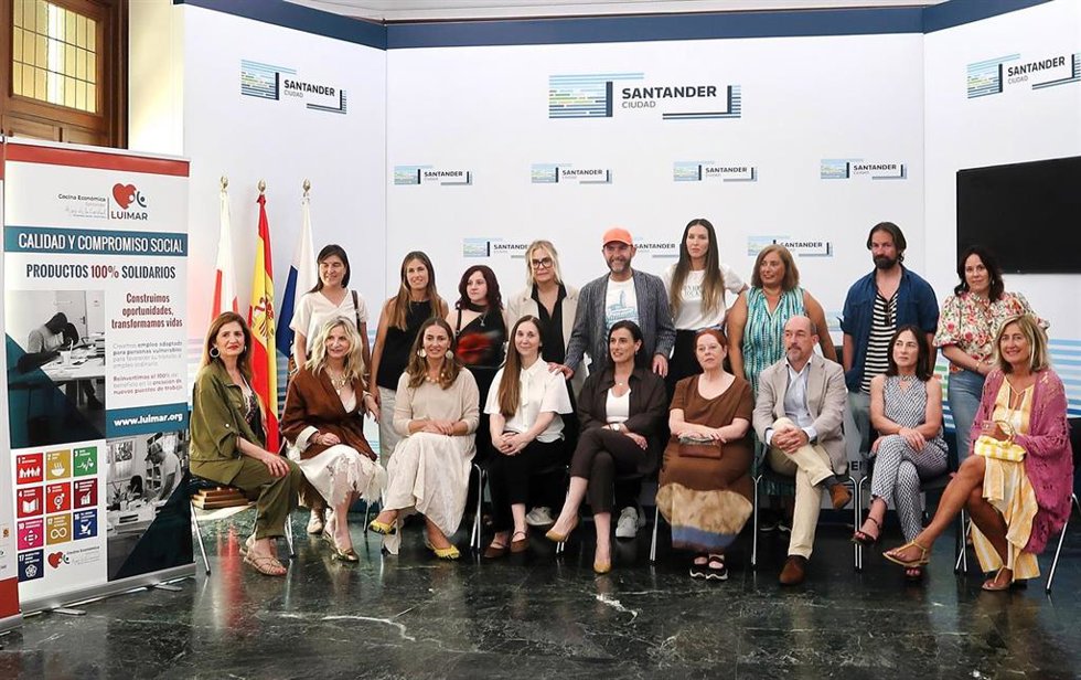 Presentación del desfile de verano