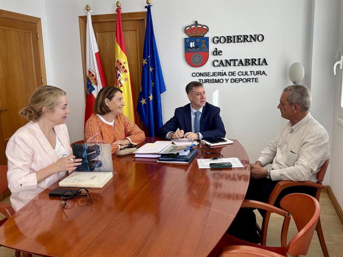 Reunión entre el Gobierno de Cantabria y el Ayuntamiento de Rionansa