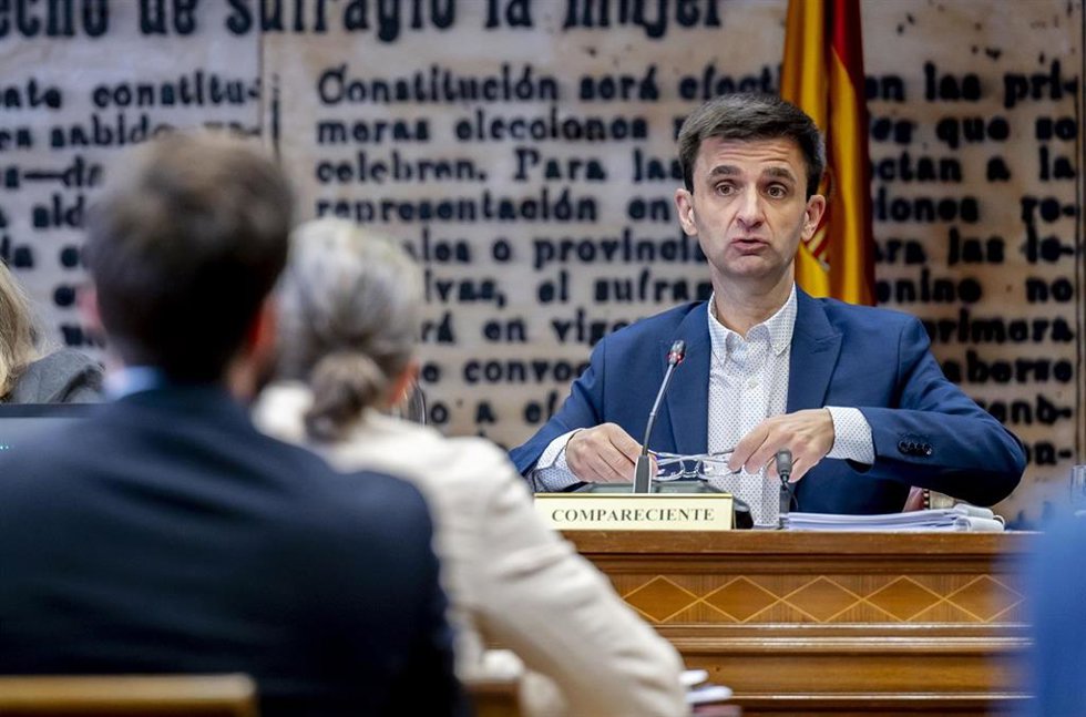 El presidente del Consejo de Administración de la Corporación RTVE, José Pablo López Sánchez, comparece ante la Comisión Mixta de Control Parlamentario de la Corporación RTVE y sus Sociedades, en el Senado, a 29 de abril de 2026. (Foto de archivo).