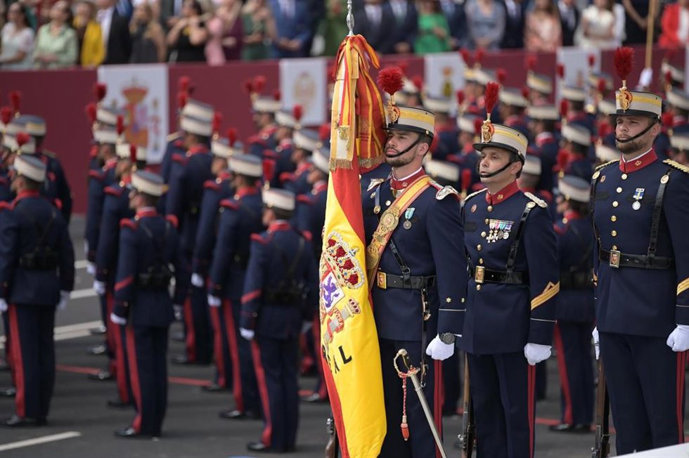 Archivo - Desfile del Día de las Fuerzas Armadas 2025, a 7 de junio de 2025, en Santa Cruz de Tenerife, Tenerife, Canarias (España). 