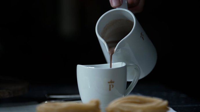 Archivo - Taza de chocolate caliente.