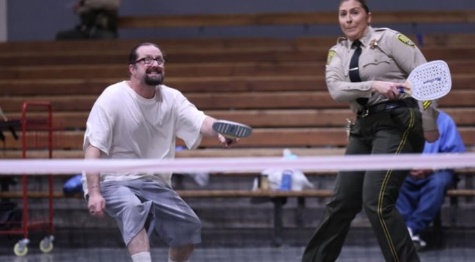 Momento del rodaje de 'Pickleball in Prison'.