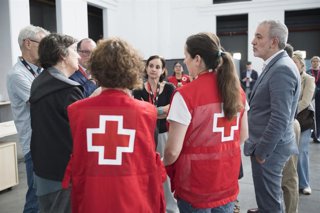 L'alcalde, Jaume Collboni, en la seva visita al Pavelló 2 de la Fira