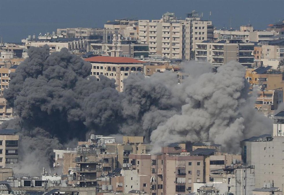 Archivo - Bombardeo israelí en el sur de Líbano (archivo)