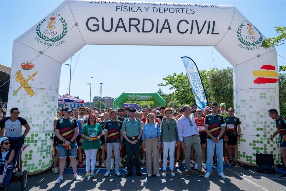 Más de 1.500 personas han participado en la I Carrera Solidaria de la Guardia Civil