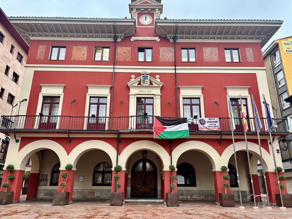 Ayuntamiento de Sama, Langreo.
