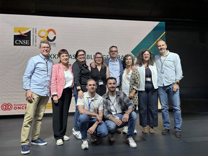 La Asamblea de la Confederación Estatal de Personas Sordas (CNSE) ha reelegido por mayoría absoluta a Roberto Suárez como presidente, revalidando su mandato por cuatro años más.