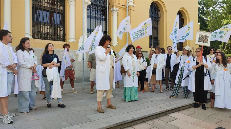 Manifestación de la plataforma Médicos del Sespa