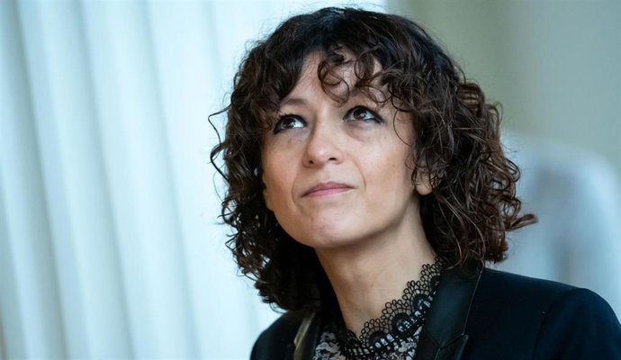 Archivo - 12 October 2020, Berlin: French genetic researcher Emmanuelle Charpentier, winner of 2020 Nobel Prize for Chemistry together with American biochemist Jennifer Doudna, speaks during a press conference at the Rotes Rathaus. Photo: Bernd von Jutrcz