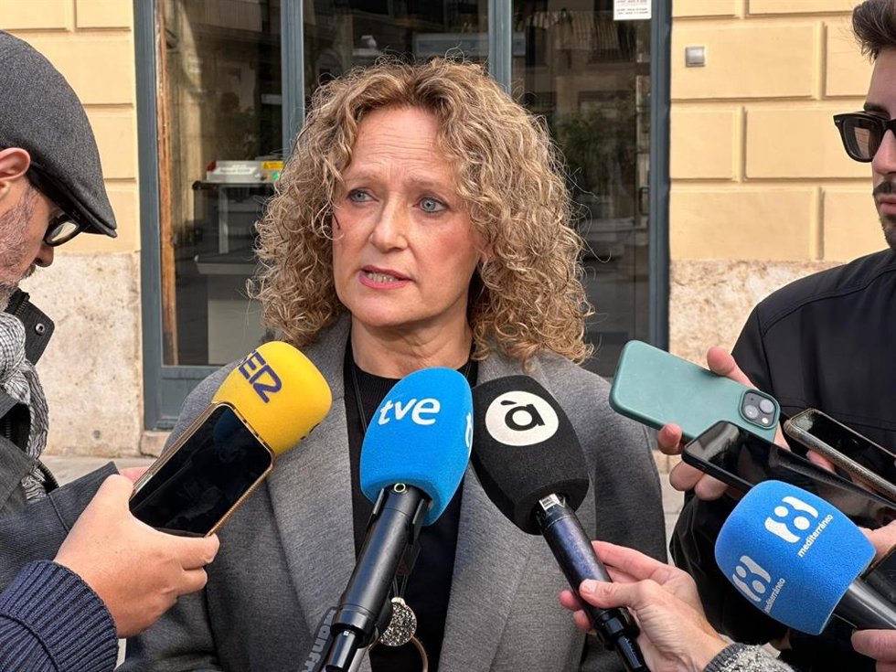 Archivo - La alcaldesa de Torrent, Amparo Folgado