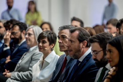 Sánchez asegura estar tranquilo tras la imputación de Zapatero y la  advertencia del PNV: "Por supuesto"