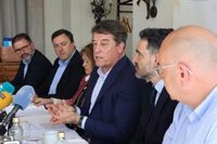 Besteiro celebra el traspaso de la AP-9 con un Gobierno socialista e insta a la Xunta a "negociar la gratuidad"