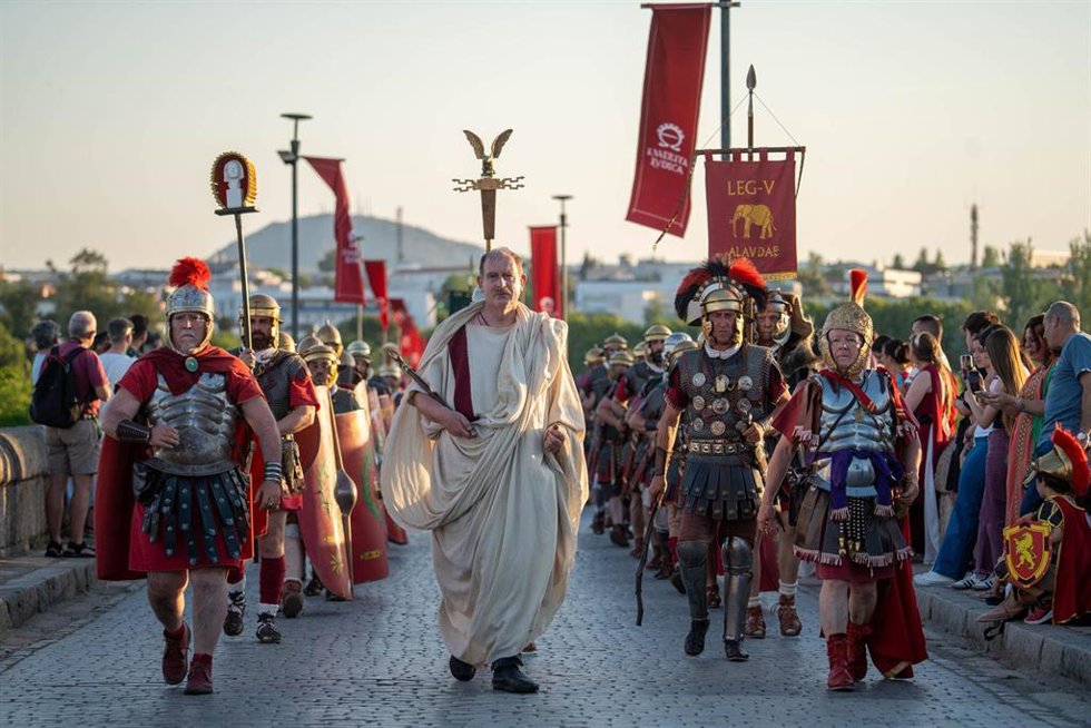 Desfile de tropas en Emerita Lvdica 2026
