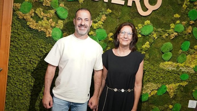 Ángel García, A La Izquierda