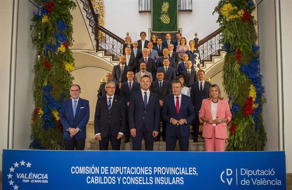 El presidente de la Diputación de Málaga y de la Comisión de Diputaciones Provinciales, Cabildos y Consells Insulares de la Federación Española de Municipios y Provincias, Francisco Salado, en Valencia