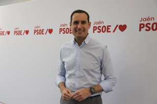 El secretario general del PSOE de Jaén, Juan Latorre.