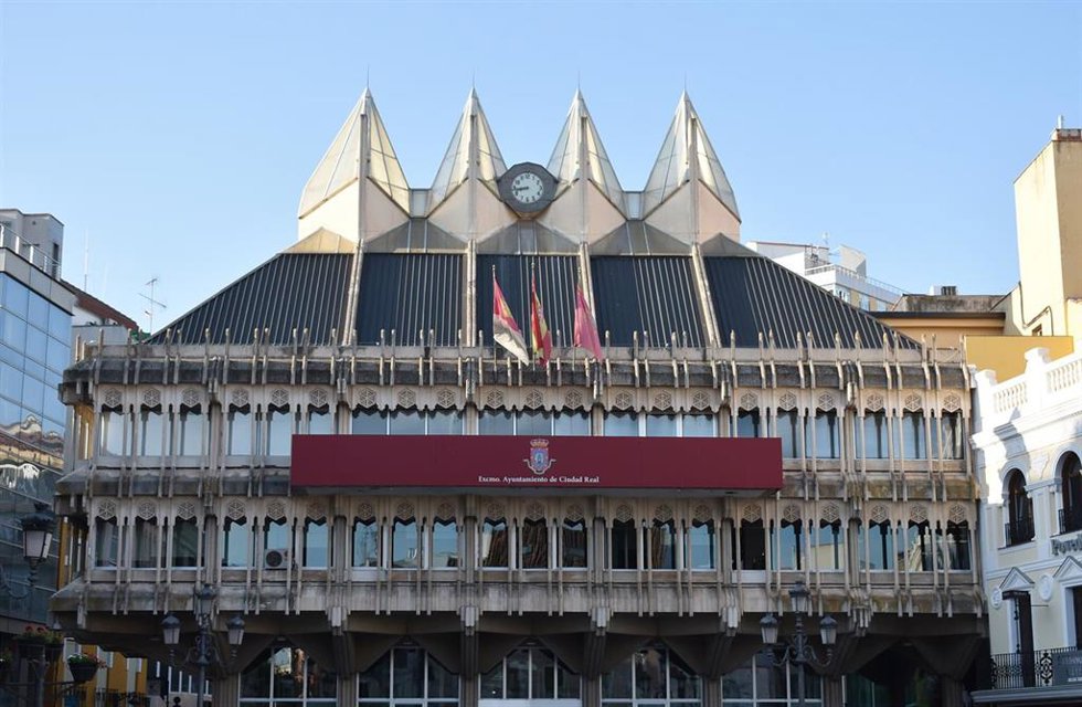 Archivo - Fachada Ayuntamiento Ciudad Real