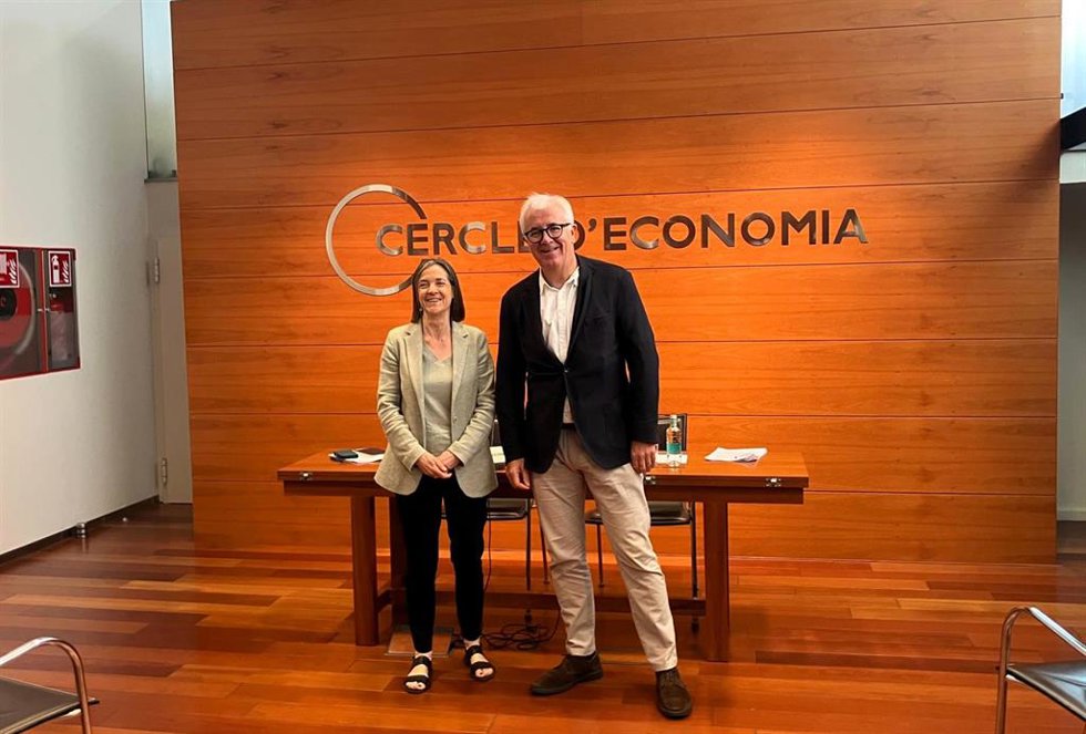 La presidenta del Cercle d'Economia, Teresa Garcia-Milà, y el director general, Miquel Nadal