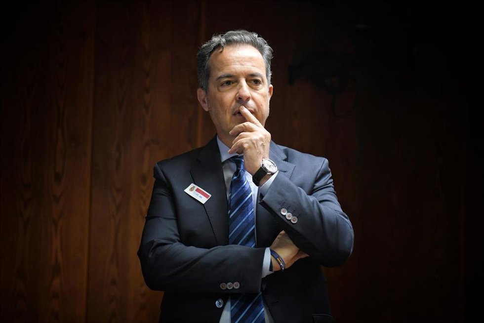 Archivo - El jefe superior de Policía de Canarias y excomisario del Aeropuerto Adolfo Suárez Madrid-Barajas, Jesús María Gómez Martín, comparece en la Comisión de Investigación por el ‘caso Koldo’, en el Senado. Archivo.