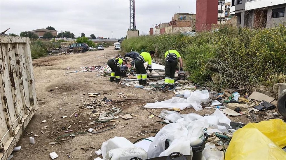 Retirada de residuos en Torrent