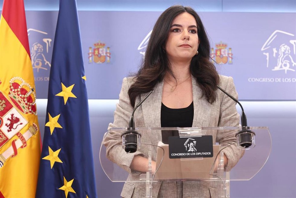 La portavoz de VOX en el Congreso, Pepa Millán, durante una rueda de prensa en el Congreso de los Diputados, a 26 de mayo de 2026, en Madrid (España).