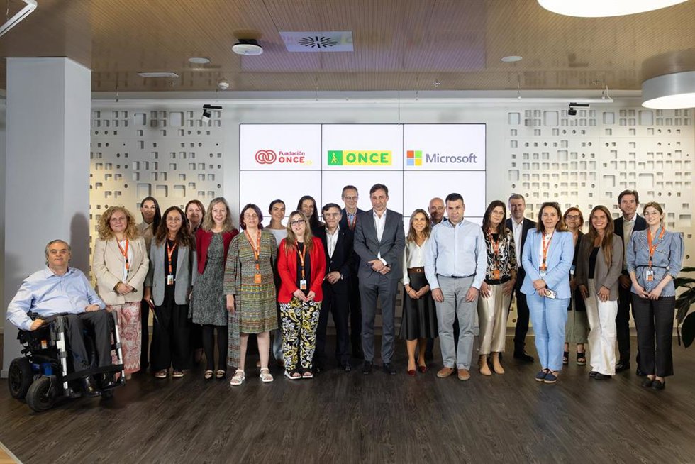 Fundación ONCE, ONCE y Microsoft impulsan nuevas iniciativas basadas en IA para avanzar en accesibilidad y empleabilidad de personas con discapacidad