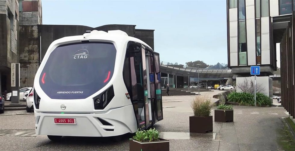 Shuttle autónomo 100% eléctrico desarrollado por el Centro Tecnológico de Automoción de Galicia (CTAG).