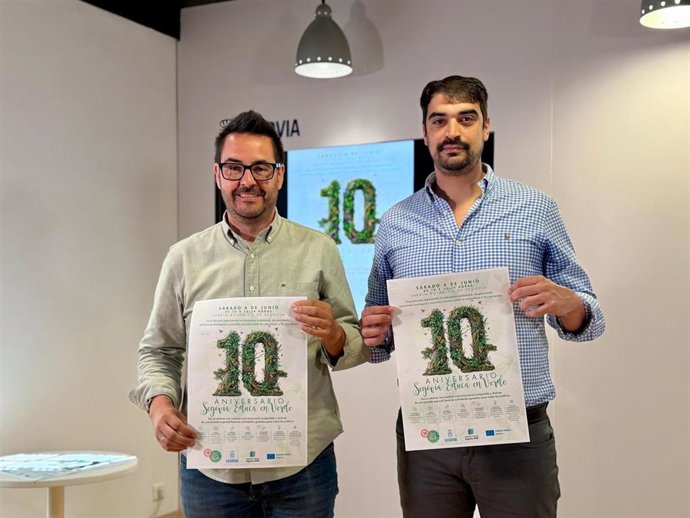 El coordinador Alberto Díez y el concejal Gabriel Cobos, durante la presentación del programa.