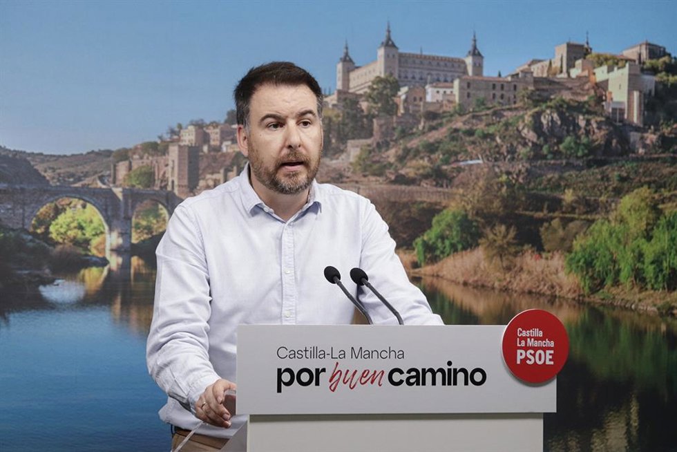 El portavoz de Empleo y Agricultura del PSOE en las Cortes de Castilla-La Mancha, Antonio Sánchez Requena.