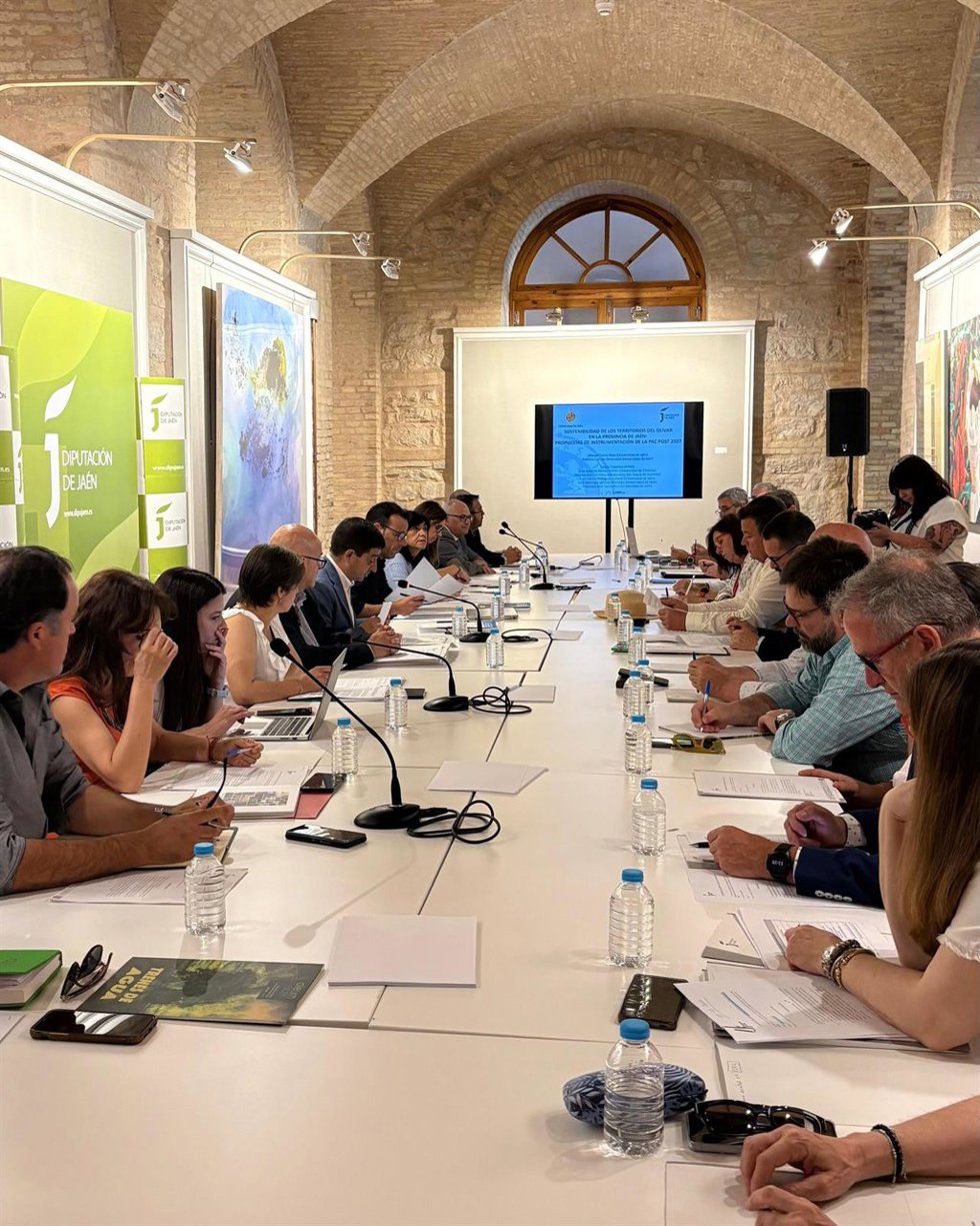 Reunión del Consejo Provincial del Aceite de Oliva