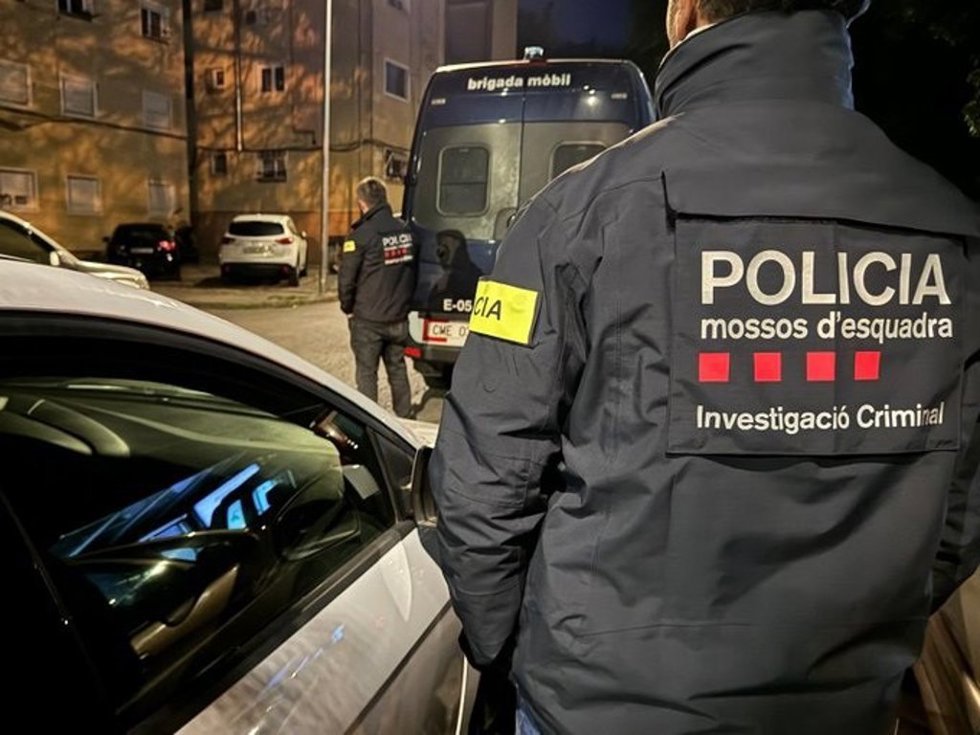 Dispositivo en marcha de Mossos contra una red de cultivo de marihuana en localidades de Girona este martes