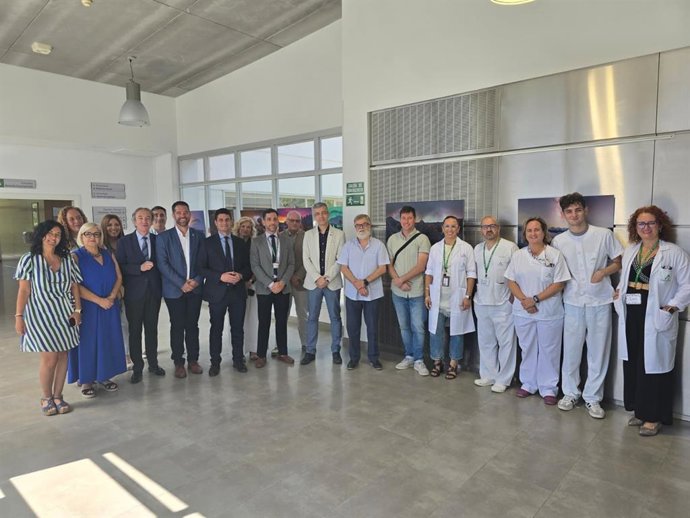El Hospital de Alta Resolución (HAR) de Loja (Granada), celebra este año el 15 aniversario de su puesta en funcionamiento, consolidado como un referente sanitario para la población del Poniente granadino.