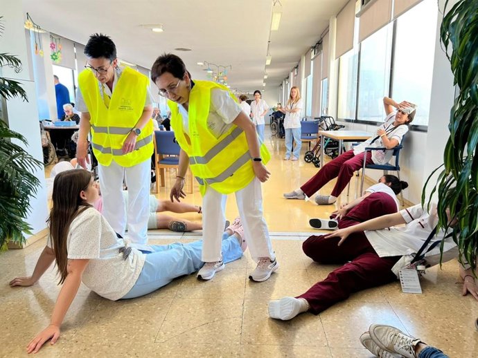 Simulacro de incendio en el Hospital Santa Creu de Jesús